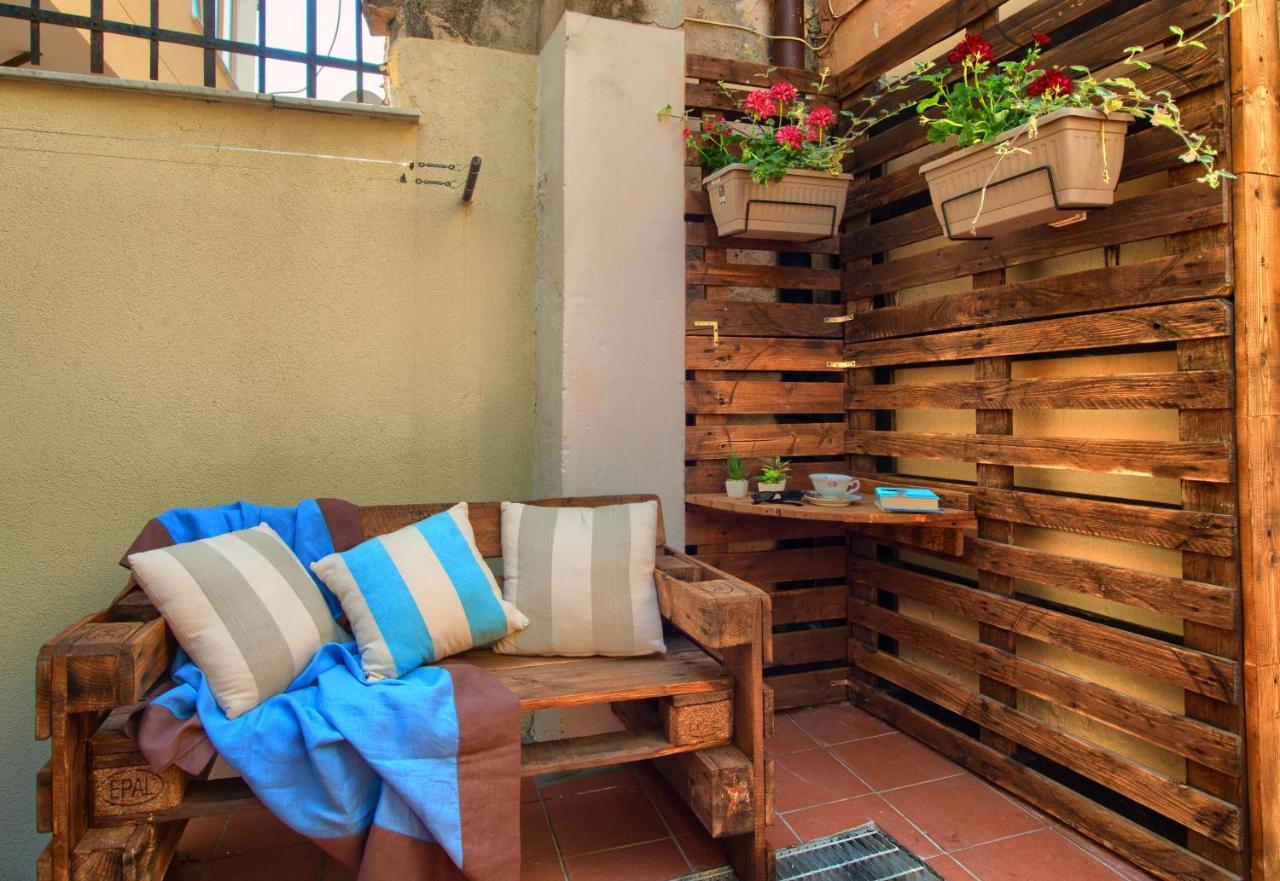 Casa A 2 Passi Dal Mare Con Patio Privato Villa Imperia Exterior photo
